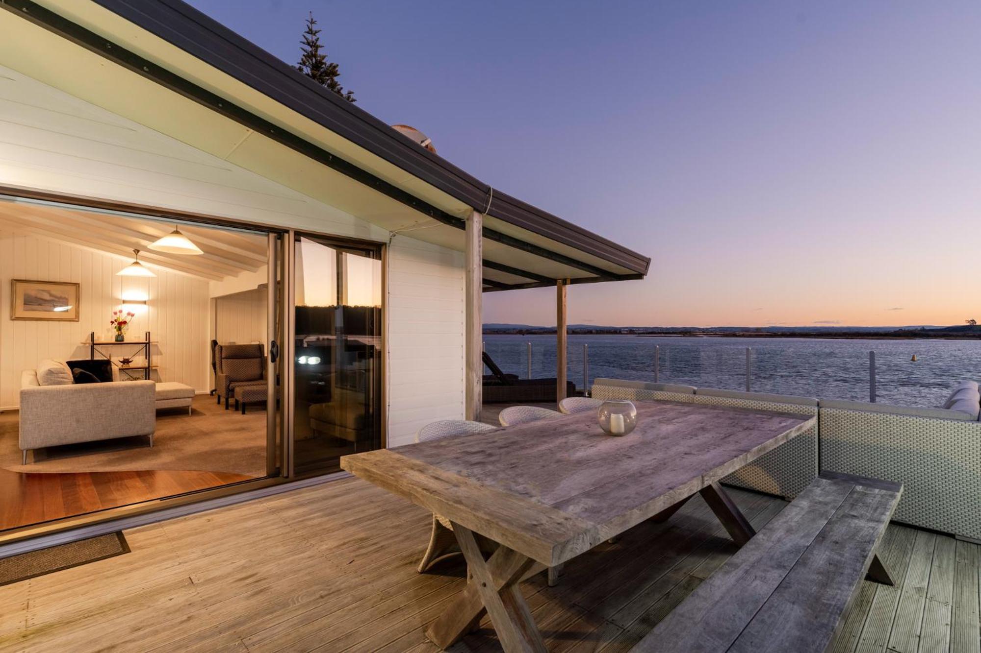 Pukehina Estuary Sunset Views Holiday Home Εξωτερικό φωτογραφία